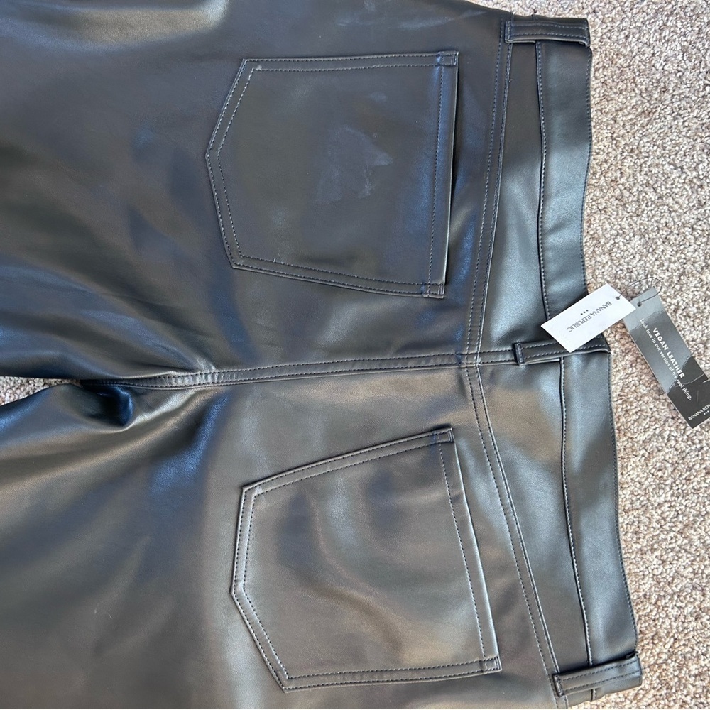NWT Banana Republic Mid Rise Bootcut Vegan Leather Pants. 33/16. Classic. Moto - Picture 9 of 15